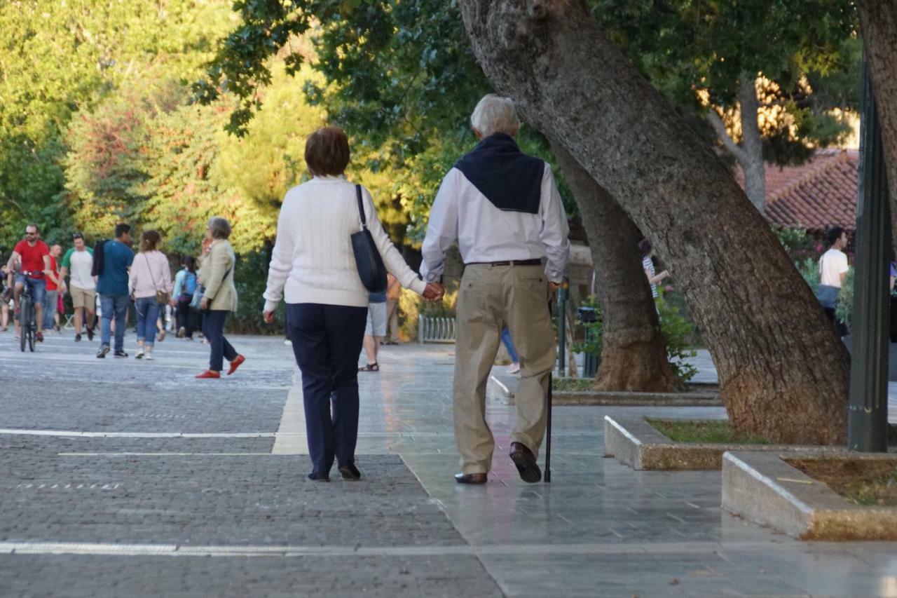 ★ Plaka, Center Of All Greek Legends ★ Atene Esterno foto